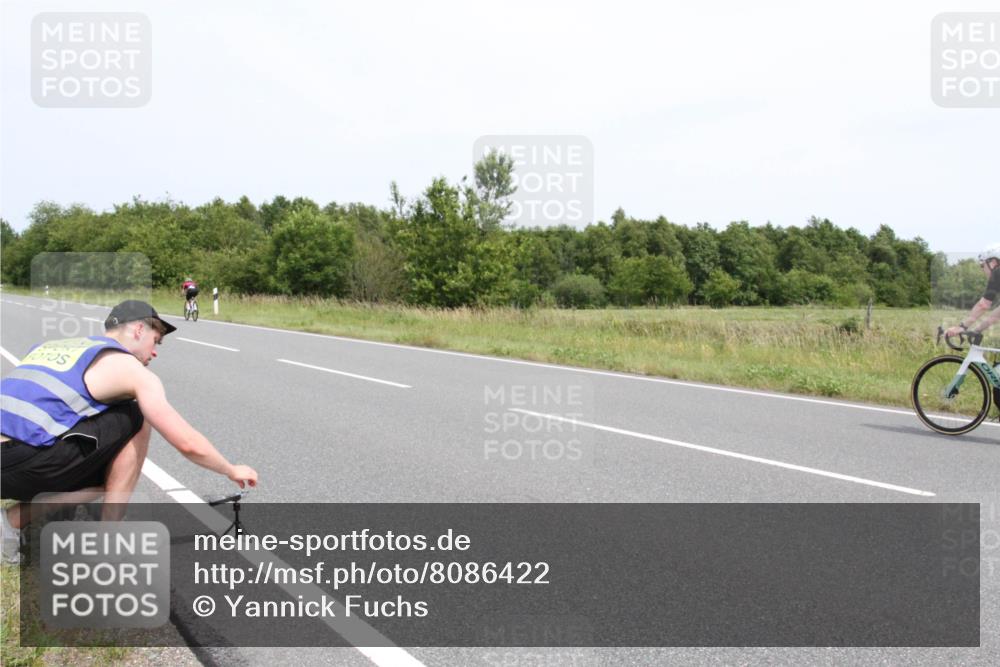 22.06.2025 - Viking Triathlon Yannick Fuchs http://msf.ph/oto/8086422 22.06.2025 13:12:16 Radfahren 261, 431, 515 meine-sportfotos.de