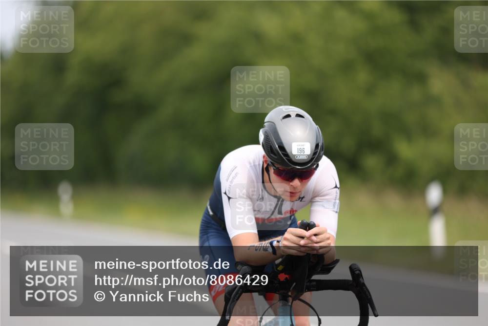 22.06.2025 - Viking Triathlon Yannick Fuchs http://msf.ph/oto/8086429 22.06.2025 12:43:55 Radfahren 7, 83, 196, 318 meine-sportfotos.de