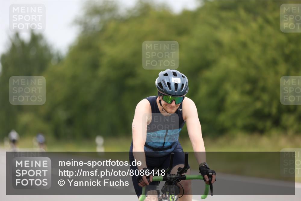 22.06.2025 - Viking Triathlon Yannick Fuchs http://msf.ph/oto/8086448 22.06.2025 12:44:19 Radfahren 136, 342, 374, 634 meine-sportfotos.de
