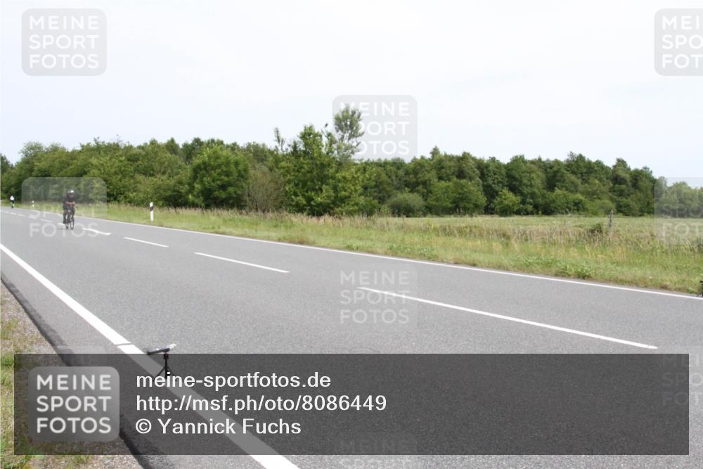 22.06.2025 - Viking Triathlon Yannick Fuchs http://msf.ph/oto/8086449 22.06.2025 13:12:28 Radfahren 83, 493 meine-sportfotos.de