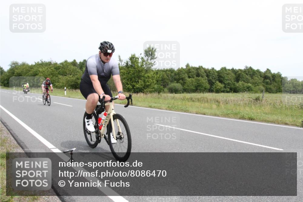22.06.2025 - Viking Triathlon Yannick Fuchs http://msf.ph/oto/8086470 22.06.2025 13:12:56 Radfahren 190, 199, 303, 439, 607 meine-sportfotos.de