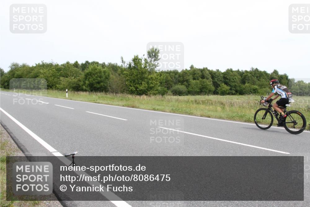 22.06.2025 - Viking Triathlon Yannick Fuchs http://msf.ph/oto/8086475 22.06.2025 13:13:03 Radfahren 190 meine-sportfotos.de