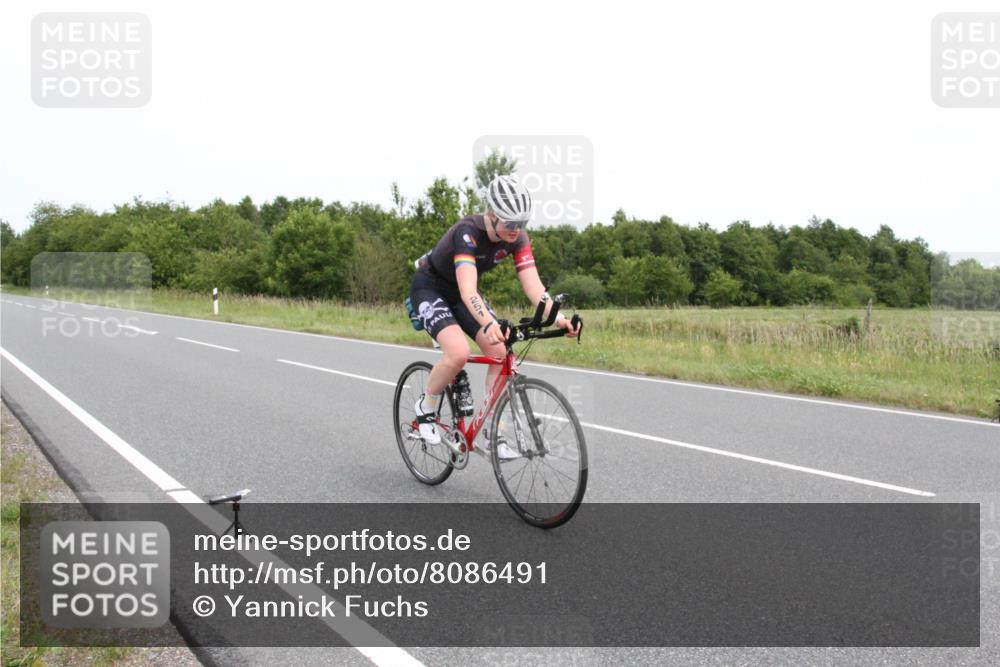 22.06.2025 - Viking Triathlon Yannick Fuchs http://msf.ph/oto/8086491 22.06.2025 13:13:31 Radfahren 251, 353, 480 meine-sportfotos.de