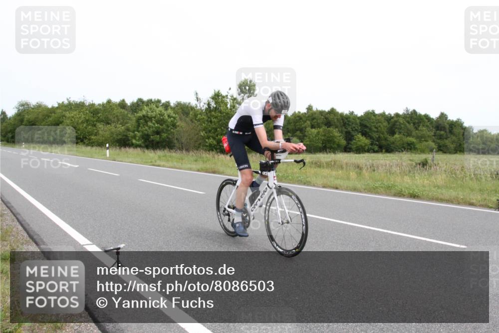 22.06.2025 - Viking Triathlon Yannick Fuchs http://msf.ph/oto/8086503 22.06.2025 13:13:53 Radfahren 223, 326, 465 meine-sportfotos.de