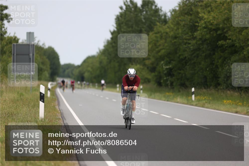 22.06.2025 - Viking Triathlon Yannick Fuchs http://msf.ph/oto/8086504 22.06.2025 12:44:40 Radfahren 53 meine-sportfotos.de