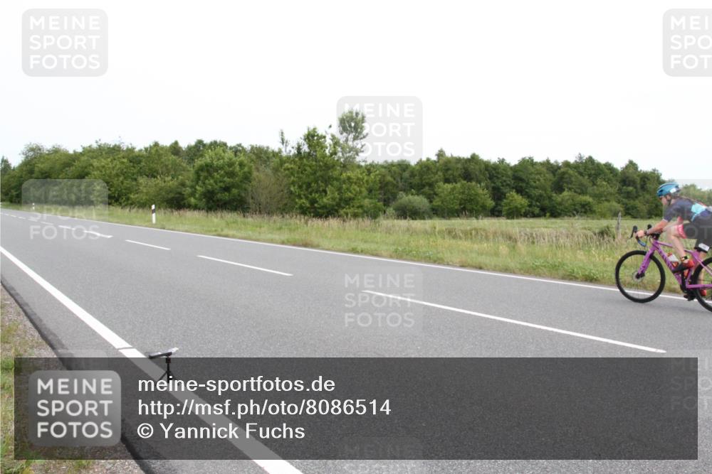 22.06.2025 - Viking Triathlon Yannick Fuchs http://msf.ph/oto/8086514 22.06.2025 13:14:14 Radfahren 165, 644 meine-sportfotos.de