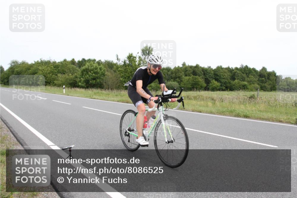 22.06.2025 - Viking Triathlon Yannick Fuchs http://msf.ph/oto/8086525 22.06.2025 13:14:53 Radfahren 343 meine-sportfotos.de