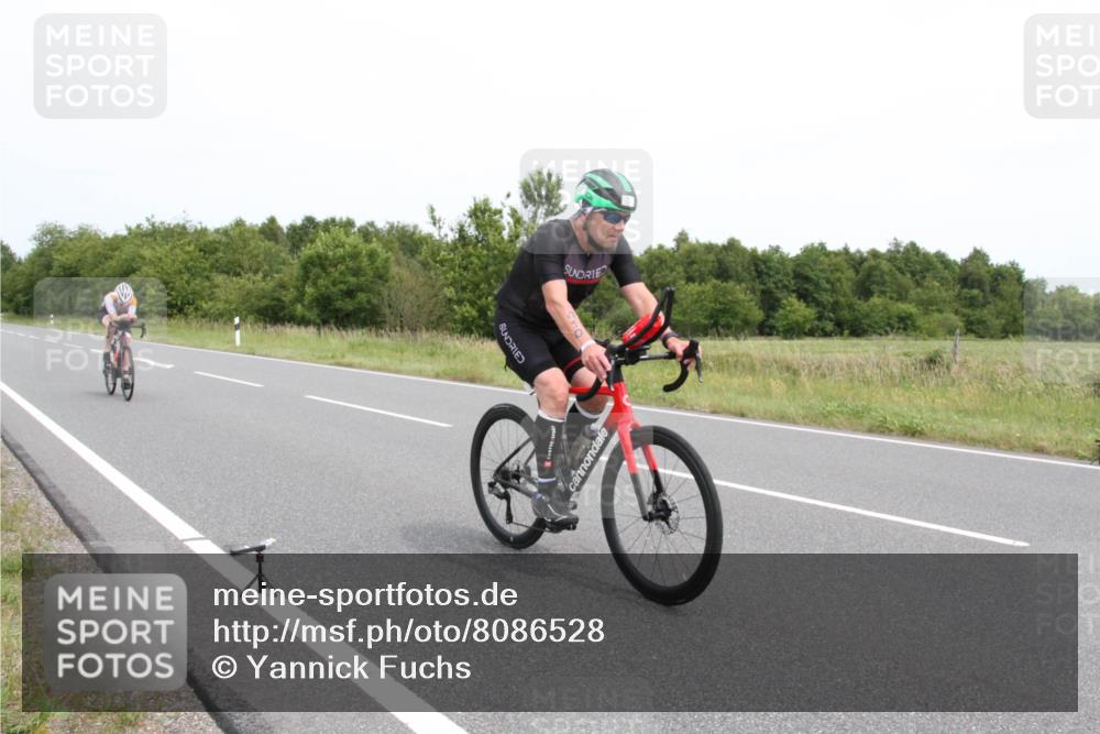 22.06.2025 - Viking Triathlon Yannick Fuchs http://msf.ph/oto/8086528 22.06.2025 13:15:30 Radfahren 43, 410 meine-sportfotos.de