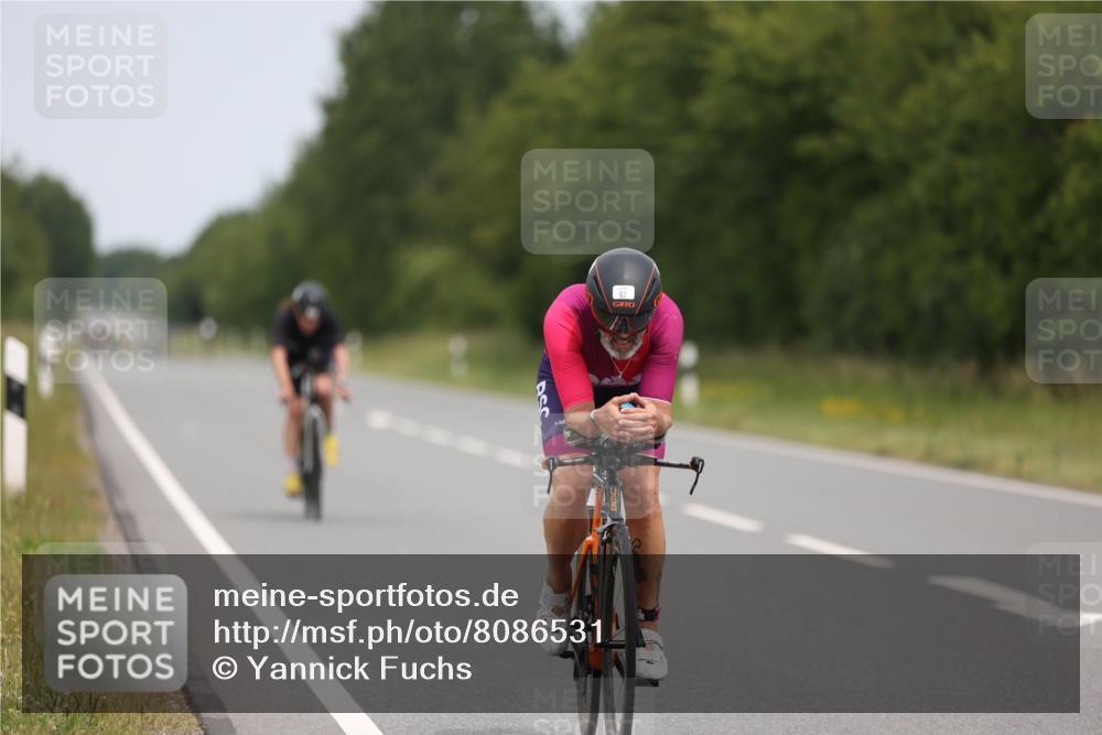 22.06.2025 - Viking Triathlon Yannick Fuchs http://msf.ph/oto/8086531 22.06.2025 12:44:55 Radfahren 62, 199, 613 meine-sportfotos.de