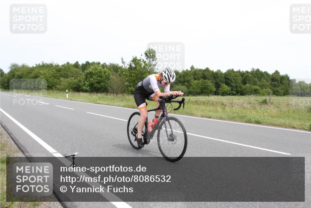 22.06.2025 - Viking Triathlon Yannick Fuchs http://msf.ph/oto/8086532 22.06.2025 13:15:31 Radfahren 43, 410 meine-sportfotos.de