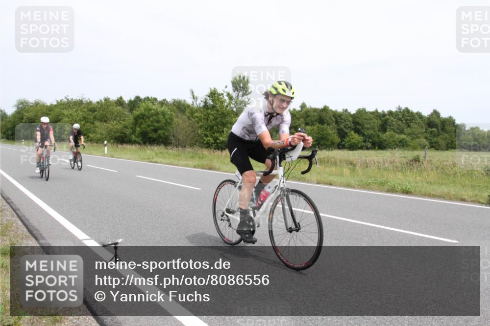 22.06.2025 - Viking Triathlon Yannick Fuchs http://msf.ph/oto/8086556 22.06.2025 13:16:45 Radfahren 221, 273, 501 meine-sportfotos.de