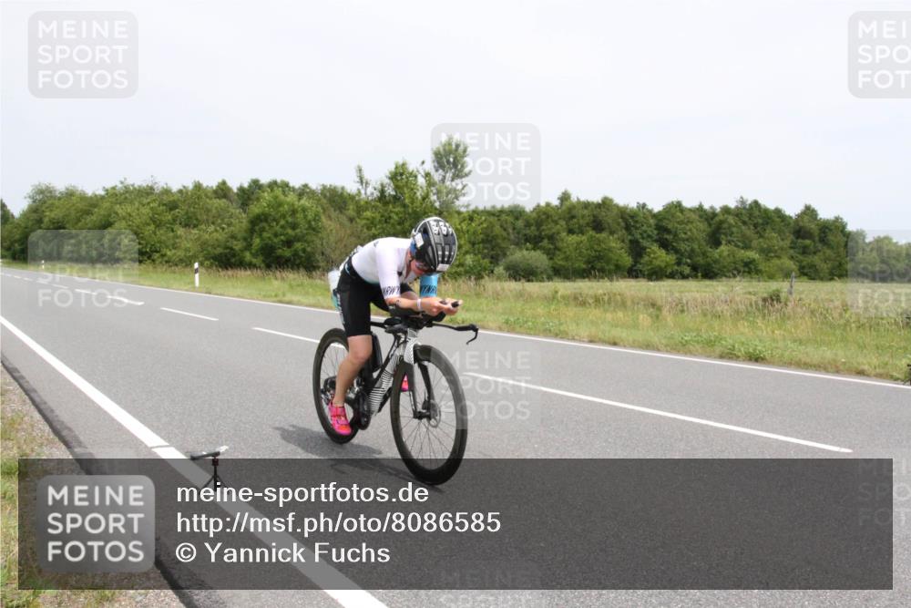 22.06.2025 - Viking Triathlon Yannick Fuchs http://msf.ph/oto/8086585 22.06.2025 13:17:11 Radfahren 256, 484 meine-sportfotos.de