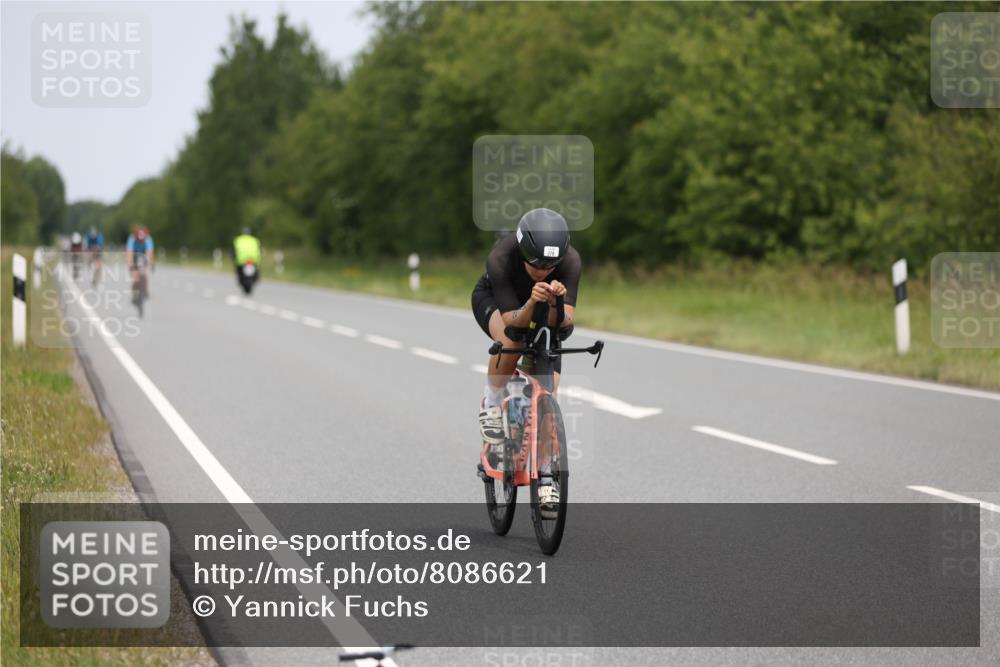 22.06.2025 - Viking Triathlon Yannick Fuchs http://msf.ph/oto/8086621 22.06.2025 12:45:44 Radfahren 190, 225, 278, 312, 350, 491, 644 meine-sportfotos.de