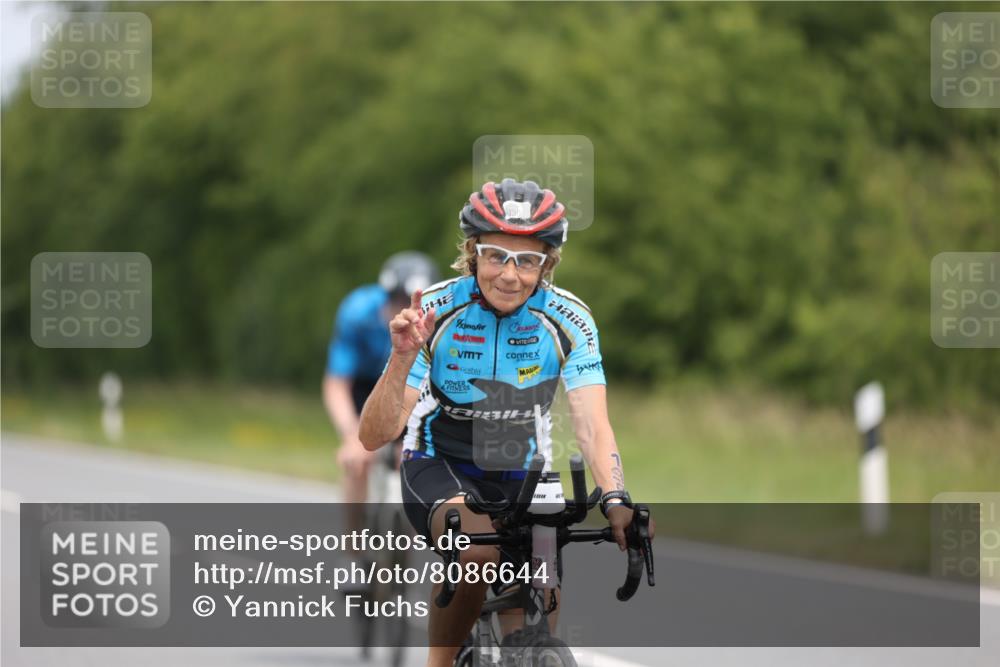 22.06.2025 - Viking Triathlon Yannick Fuchs http://msf.ph/oto/8086644 22.06.2025 12:45:51 Radfahren 98, 190, 350, 644 meine-sportfotos.de