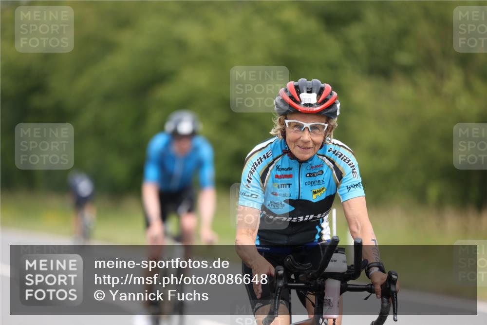 22.06.2025 - Viking Triathlon Yannick Fuchs http://msf.ph/oto/8086648 22.06.2025 12:45:52 Radfahren 98, 190, 350, 644 meine-sportfotos.de