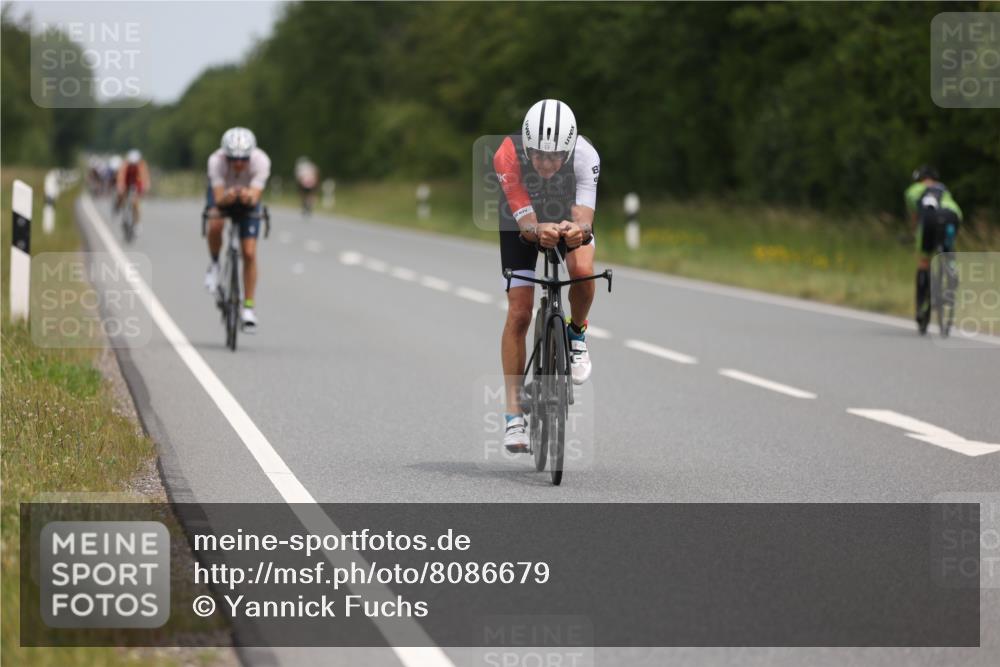 22.06.2025 - Viking Triathlon Yannick Fuchs http://msf.ph/oto/8086679 22.06.2025 12:46:12 Radfahren 63, 459 meine-sportfotos.de