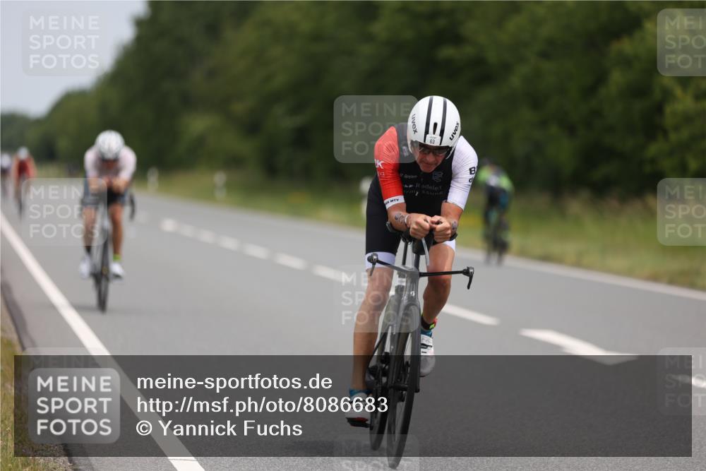 22.06.2025 - Viking Triathlon Yannick Fuchs http://msf.ph/oto/8086683 22.06.2025 12:46:13 Radfahren 63, 236, 459 meine-sportfotos.de