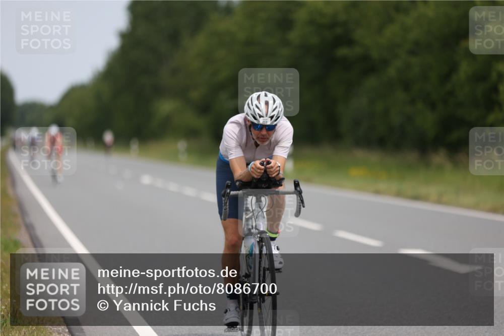 22.06.2025 - Viking Triathlon Yannick Fuchs http://msf.ph/oto/8086700 22.06.2025 12:46:15 Radfahren 63, 236, 326, 459 meine-sportfotos.de