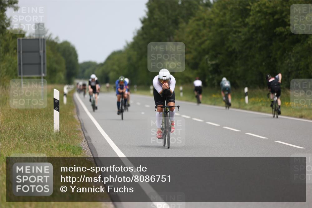 22.06.2025 - Viking Triathlon Yannick Fuchs http://msf.ph/oto/8086751 22.06.2025 12:46:35 Radfahren 135, 219, 351, 431, 465, 474, 532 meine-sportfotos.de