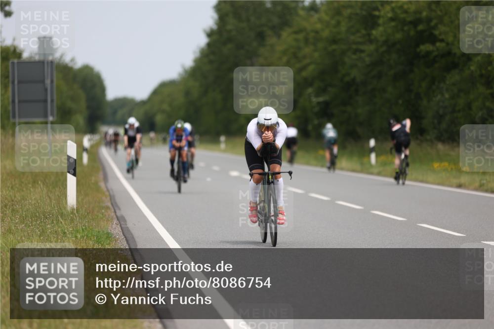 22.06.2025 - Viking Triathlon Yannick Fuchs http://msf.ph/oto/8086754 22.06.2025 12:46:35 Radfahren 135, 219, 351, 431, 465, 474, 532 meine-sportfotos.de