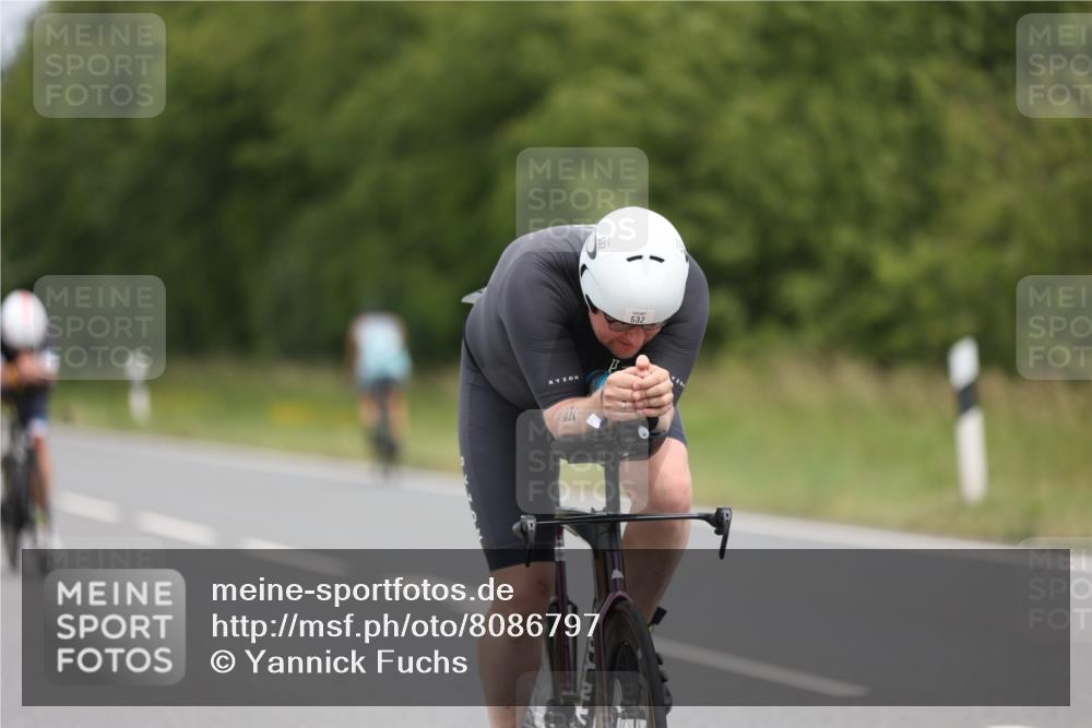 22.06.2025 - Viking Triathlon Yannick Fuchs http://msf.ph/oto/8086797 22.06.2025 12:46:42 Radfahren 127, 135, 219, 351, 431, 474, 532 meine-sportfotos.de