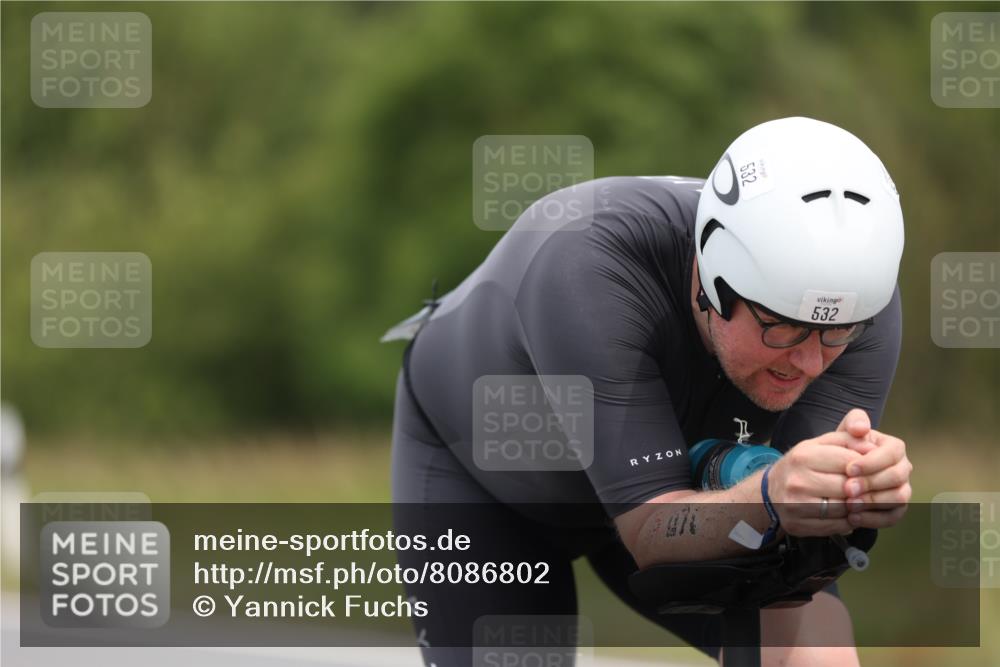 22.06.2025 - Viking Triathlon Yannick Fuchs http://msf.ph/oto/8086802 22.06.2025 12:46:42 Radfahren 127, 135, 219, 351, 431, 474, 532 meine-sportfotos.de