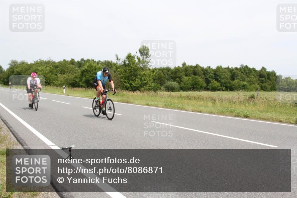 22.06.2025 - Viking Triathlon Yannick Fuchs http://msf.ph/oto/8086871 22.06.2025 13:17:56 Radfahren 55, 236, 467 meine-sportfotos.de