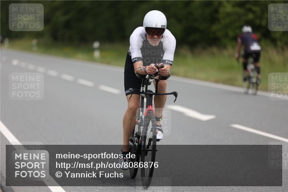 22.06.2025 - Viking Triathlon Yannick Fuchs http://msf.ph/oto/8086876 22.06.2025 12:47:09 Radfahren 64, 101, 263 meine-sportfotos.de