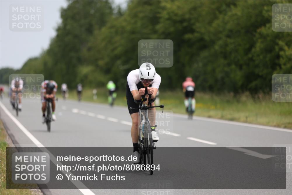 22.06.2025 - Viking Triathlon Yannick Fuchs http://msf.ph/oto/8086894 22.06.2025 12:47:19 Radfahren 42, 137, 224, 233, 343, 517 meine-sportfotos.de