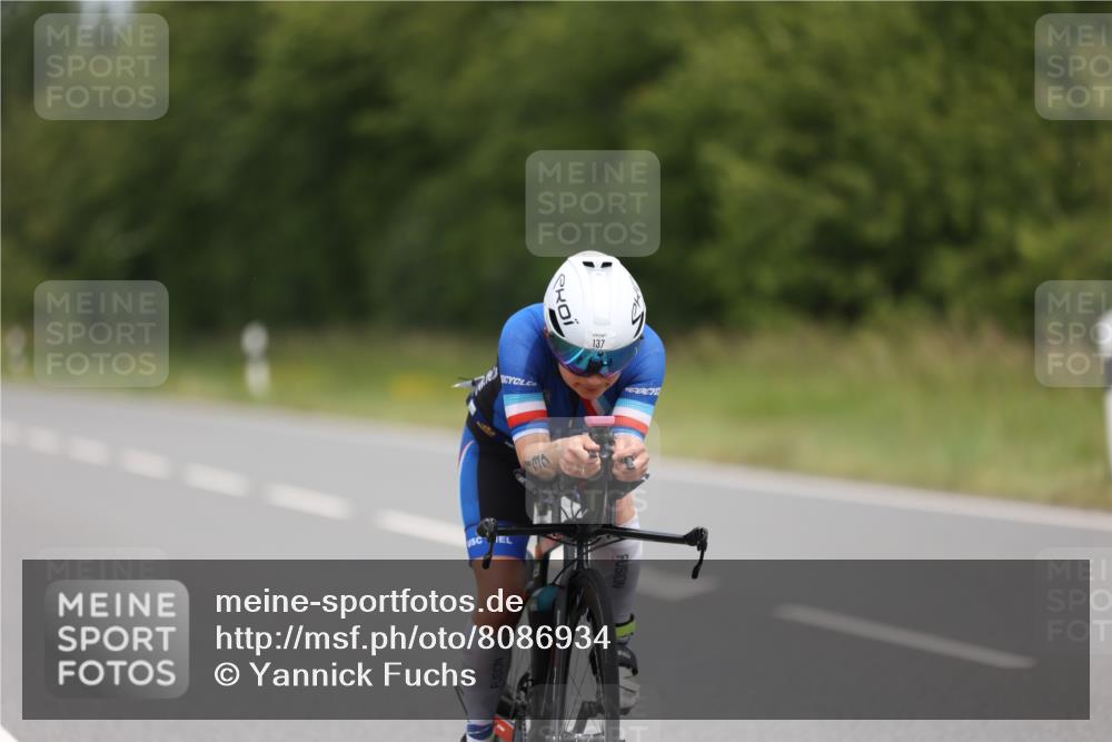 22.06.2025 - Viking Triathlon Yannick Fuchs http://msf.ph/oto/8086934 22.06.2025 12:47:27 Radfahren 42, 137, 223, 224, 282, 343, 410, 517 meine-sportfotos.de