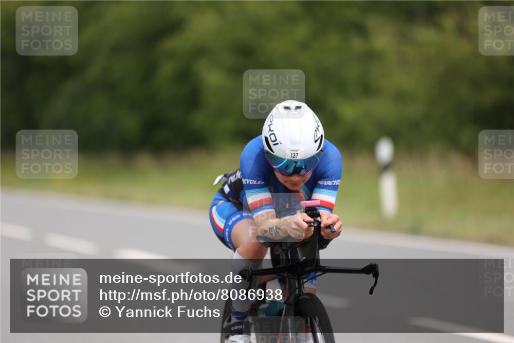 22.06.2025 - Viking Triathlon Yannick Fuchs http://msf.ph/oto/8086938 22.06.2025 12:47:28 Radfahren 137, 223, 224, 282, 343, 410 meine-sportfotos.de
