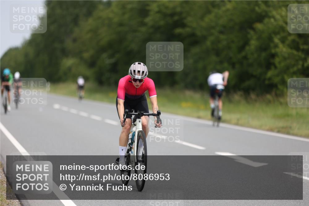 22.06.2025 - Viking Triathlon Yannick Fuchs http://msf.ph/oto/8086953 22.06.2025 12:47:39 Radfahren 103, 113, 149, 282, 461, 472 meine-sportfotos.de