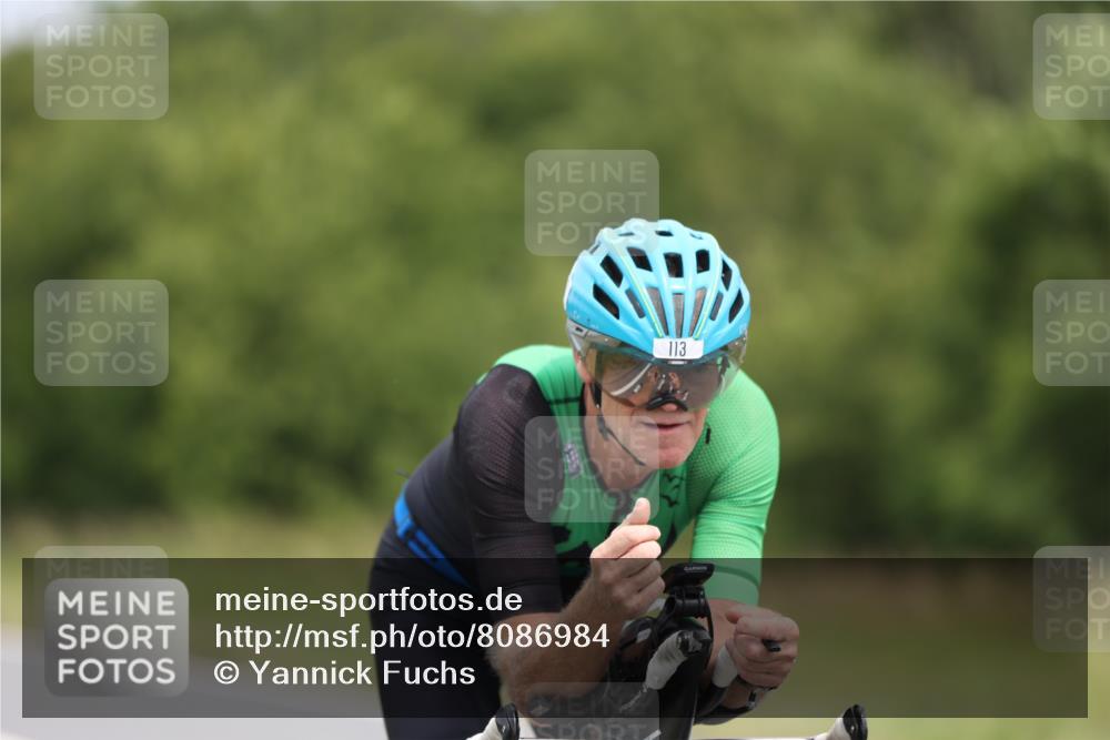 22.06.2025 - Viking Triathlon Yannick Fuchs http://msf.ph/oto/8086984 22.06.2025 12:47:45 Radfahren 103, 113, 149, 215, 390, 461, 472 meine-sportfotos.de