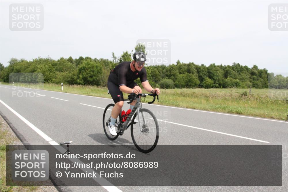 22.06.2025 - Viking Triathlon Yannick Fuchs http://msf.ph/oto/8086989 22.06.2025 13:18:42 Radfahren 69, 452 meine-sportfotos.de
