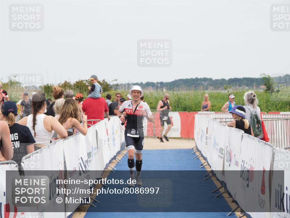 22.06.2025 - Viking Triathlon MichiJ http://msf.ph/oto/8086997 22.06.2025 14:49:06 Ziel 416 meine-sportfotos.de