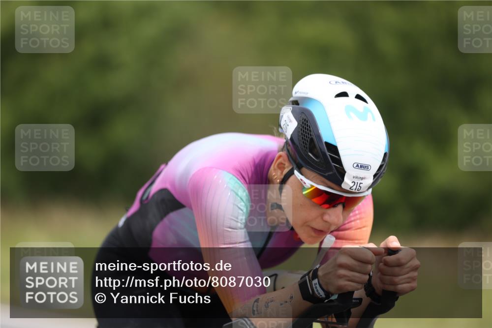 22.06.2025 - Viking Triathlon Yannick Fuchs http://msf.ph/oto/8087030 22.06.2025 12:47:53 Radfahren 103, 215, 390 meine-sportfotos.de