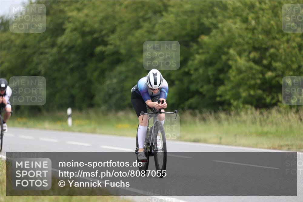 22.06.2025 - Viking Triathlon Yannick Fuchs http://msf.ph/oto/8087055 22.06.2025 12:48:34 Radfahren 226, 385, 551 meine-sportfotos.de