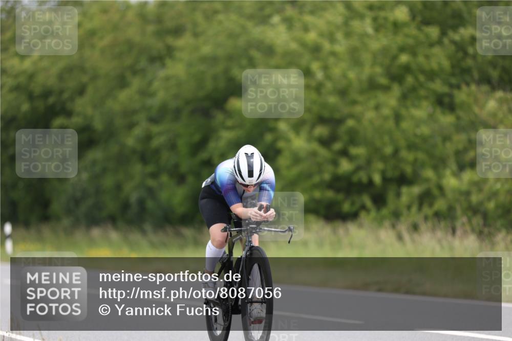 22.06.2025 - Viking Triathlon Yannick Fuchs http://msf.ph/oto/8087056 22.06.2025 12:48:34 Radfahren 226, 385, 551 meine-sportfotos.de