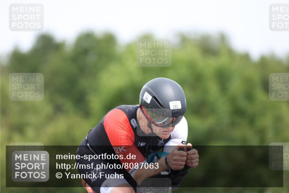 22.06.2025 - Viking Triathlon Yannick Fuchs http://msf.ph/oto/8087063 22.06.2025 12:48:37 Radfahren 226, 385, 551 meine-sportfotos.de