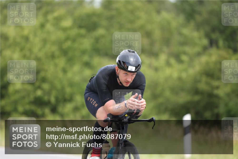 22.06.2025 - Viking Triathlon Yannick Fuchs http://msf.ph/oto/8087079 22.06.2025 12:49:12 Radfahren 38, 177, 323, 430, 501 meine-sportfotos.de