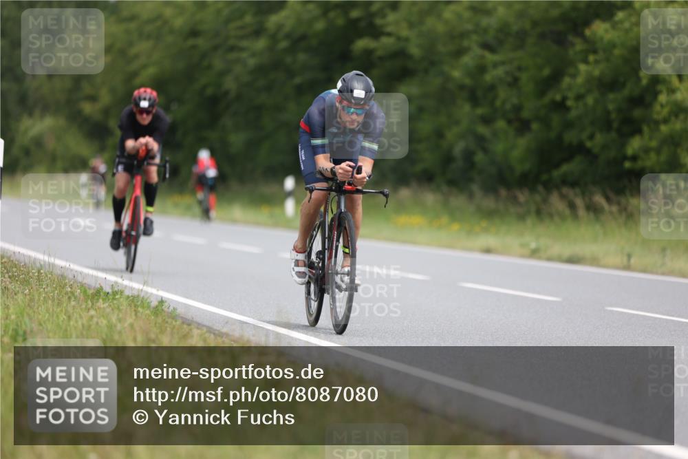 22.06.2025 - Viking Triathlon Yannick Fuchs http://msf.ph/oto/8087080 22.06.2025 12:49:13 Radfahren 38, 177, 323, 430, 501 meine-sportfotos.de