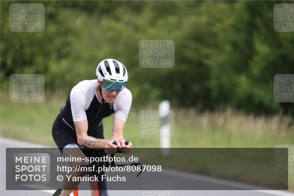 22.06.2025 - Viking Triathlon Yannick Fuchs http://msf.ph/oto/8087098 22.06.2025 12:50:53 Radfahren 75, 264, 304, 317, 436, 507, 630 meine-sportfotos.de