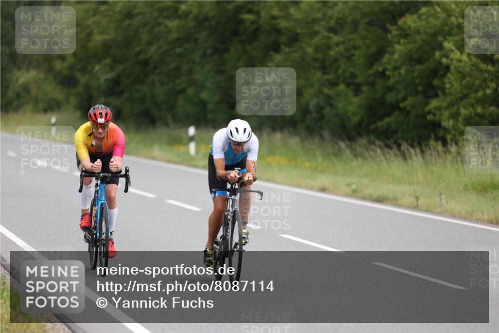22.06.2025 - Viking Triathlon Yannick Fuchs http://msf.ph/oto/8087114 22.06.2025 12:51:16 Radfahren 69, 158, 161, 171, 265, 273, 452, 554 meine-sportfotos.de