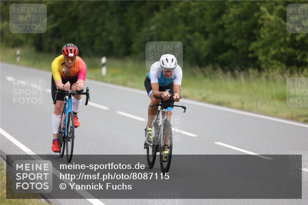 22.06.2025 - Viking Triathlon Yannick Fuchs http://msf.ph/oto/8087115 22.06.2025 12:51:17 Radfahren 69, 158, 161, 171, 265, 273, 296, 452, 554 meine-sportfotos.de