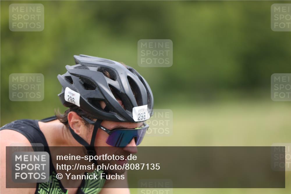 22.06.2025 - Viking Triathlon Yannick Fuchs http://msf.ph/oto/8087135 22.06.2025 12:51:26 Radfahren 265, 296 meine-sportfotos.de