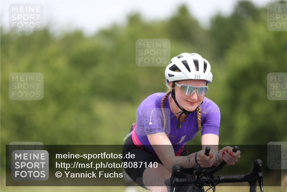 22.06.2025 - Viking Triathlon Yannick Fuchs http://msf.ph/oto/8087140 22.06.2025 12:51:46 Radfahren 84, 228, 299, 382, 460, 625, 656 meine-sportfotos.de