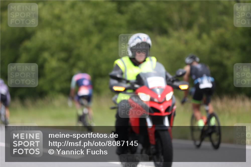 22.06.2025 - Viking Triathlon Yannick Fuchs http://msf.ph/oto/8087145 22.06.2025 12:51:49 Radfahren 84, 228, 299, 382, 656 meine-sportfotos.de