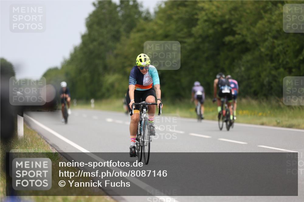 22.06.2025 - Viking Triathlon Yannick Fuchs http://msf.ph/oto/8087146 22.06.2025 12:51:51 Radfahren 228, 299, 382, 456, 533, 656 meine-sportfotos.de