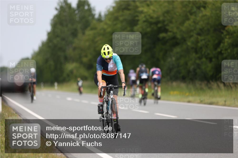 22.06.2025 - Viking Triathlon Yannick Fuchs http://msf.ph/oto/8087147 22.06.2025 12:51:51 Radfahren 228, 299, 382, 456, 533, 656 meine-sportfotos.de