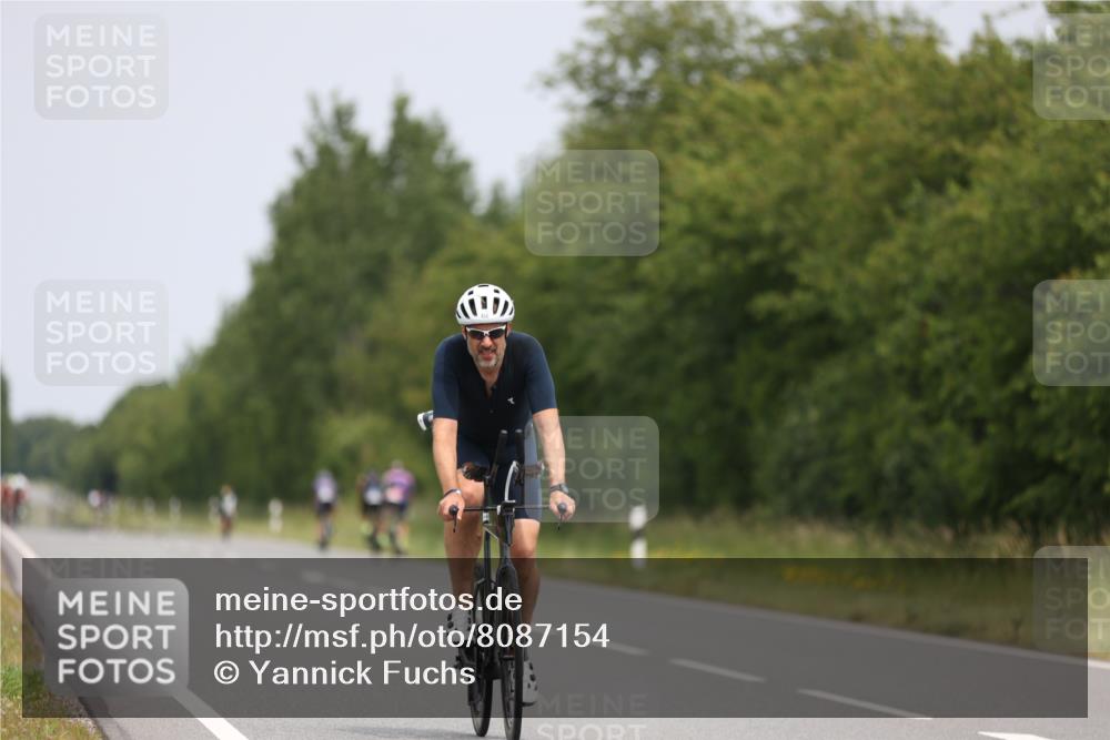 22.06.2025 - Viking Triathlon Yannick Fuchs http://msf.ph/oto/8087154 22.06.2025 12:51:57 Radfahren 456, 533, 615, 656 meine-sportfotos.de